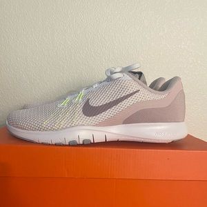 Nike Flex Trainers size 8.5